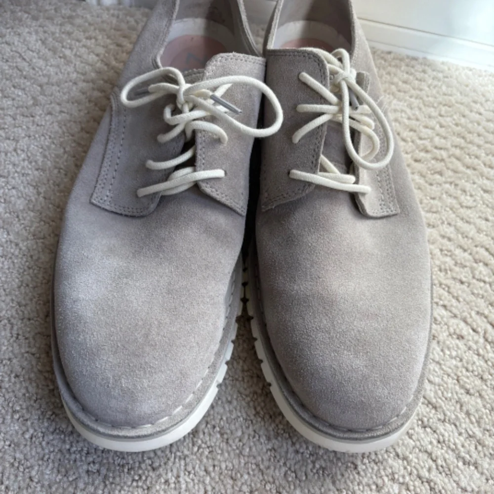 COLE HAAN Zerogrand Stitch Out Oxford gray suede 11M